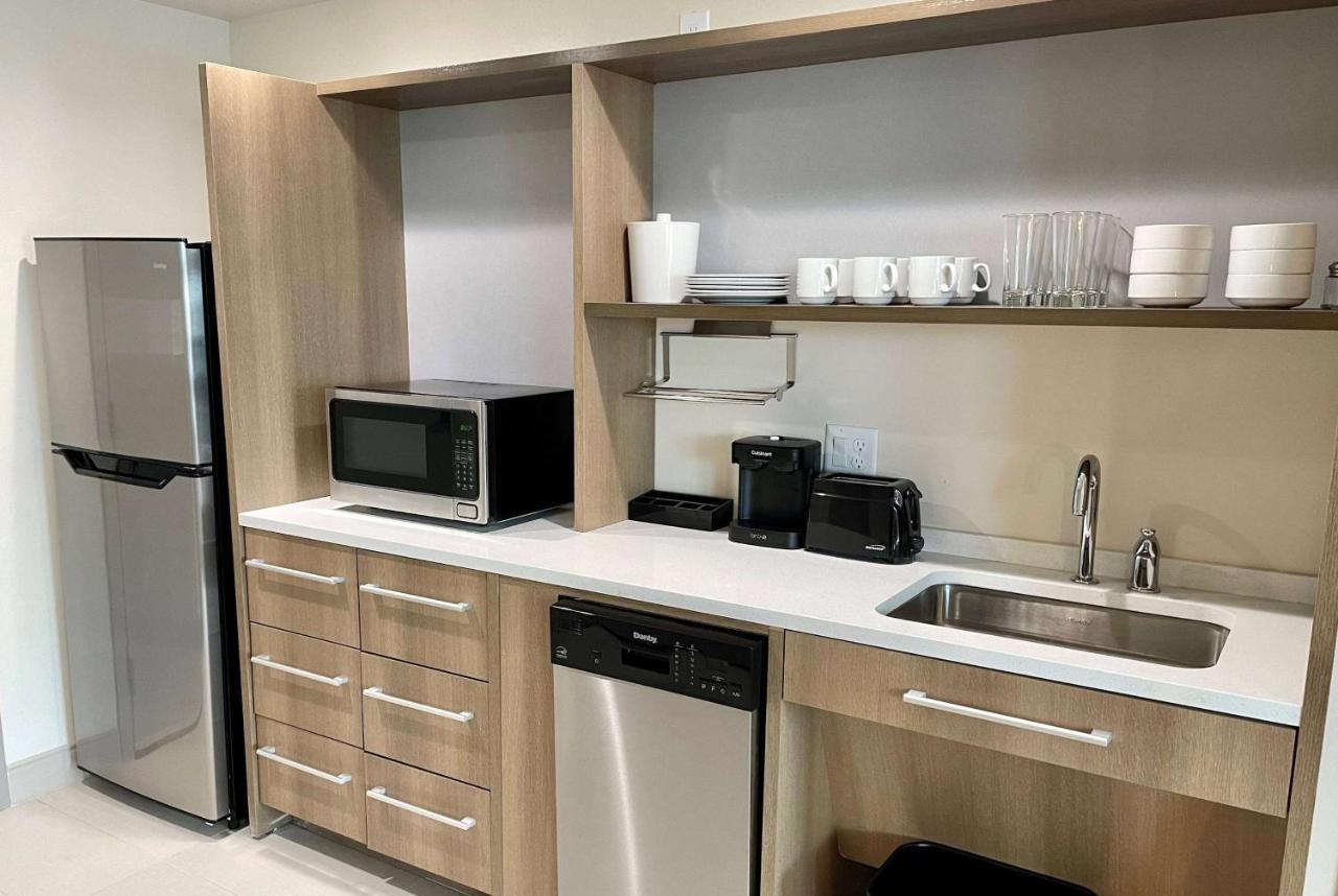 Hawthorn Extended Stay By Wyndham Kingwood Houston Exterior foto